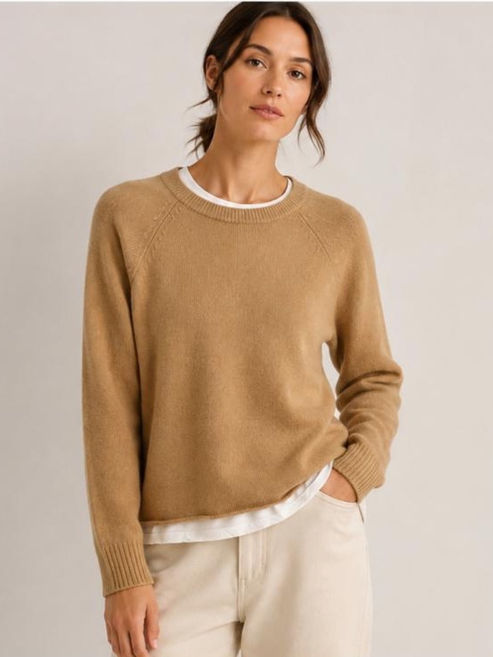 Design History Women's Camel Crewneck Sweater